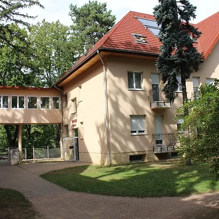 Hotel Wellness Szindbád 3*