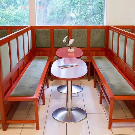 Hotel Wellness Szindbád Balatonszárszó
