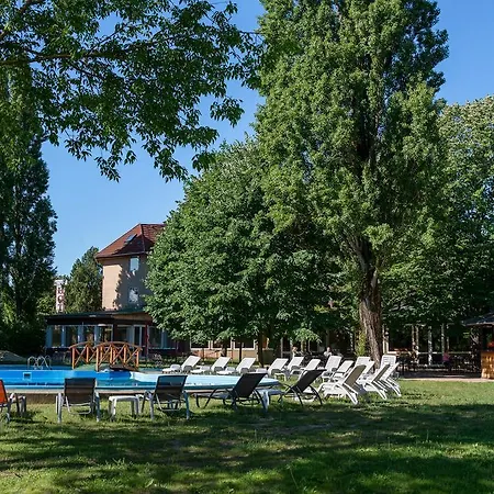 Hotel Wellness Szindbád 3*
