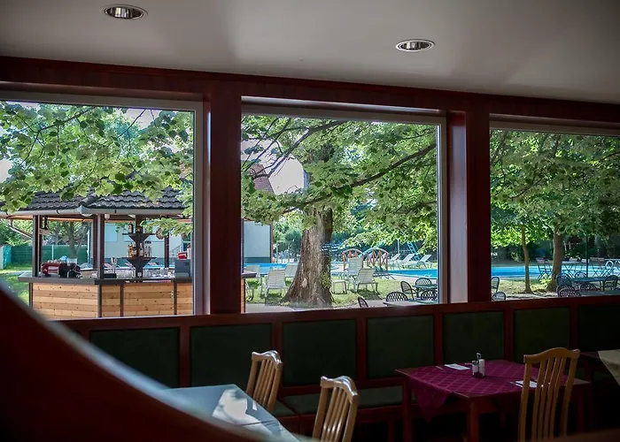 Hotel Wellness Szindbad 3*